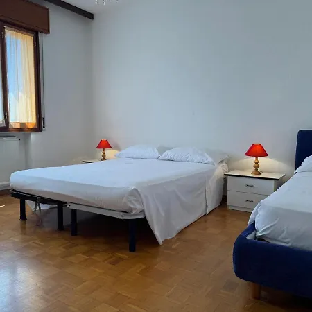 For Flights And Groups Appartement Crespano del Grappa