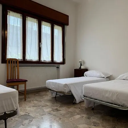 For Flights And Groups Daire Crespano del Grappa