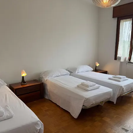 For Flights And Groups Crespano del Grappa